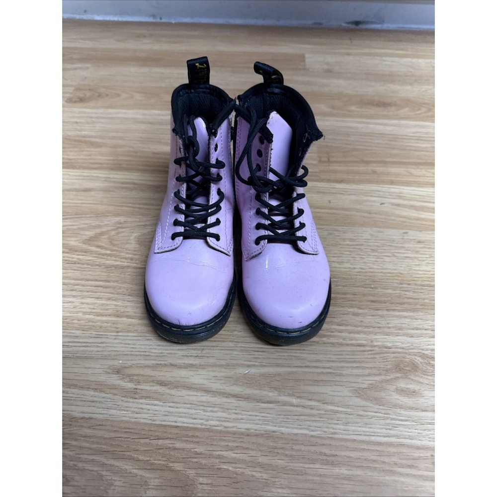 Dr. Martens 1460 T Combat Lace-Up Boots Pale Pink Patent Kids Toddler Size 10 - Picture 2 of 7